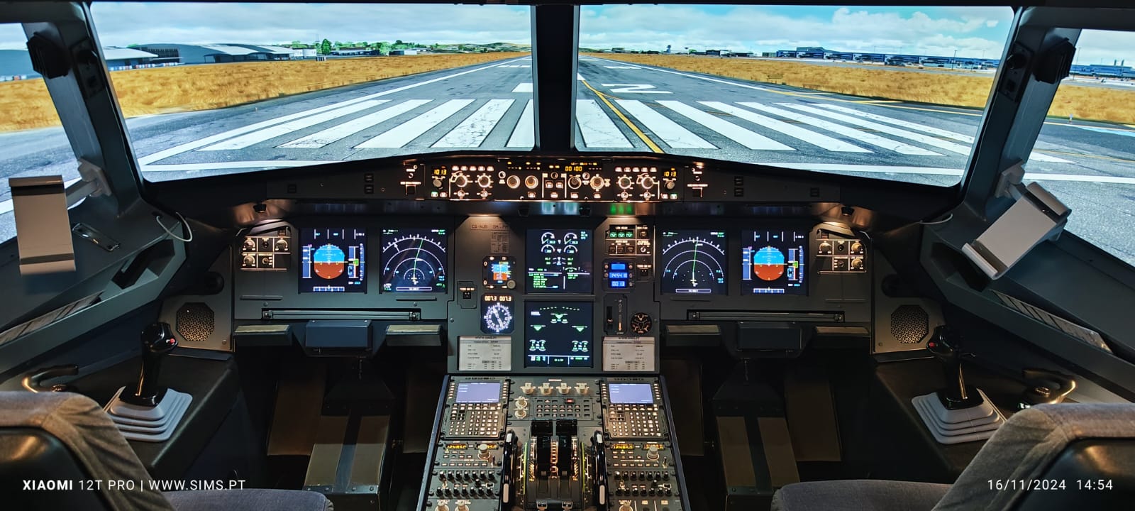 Airbus A320 Foto 2